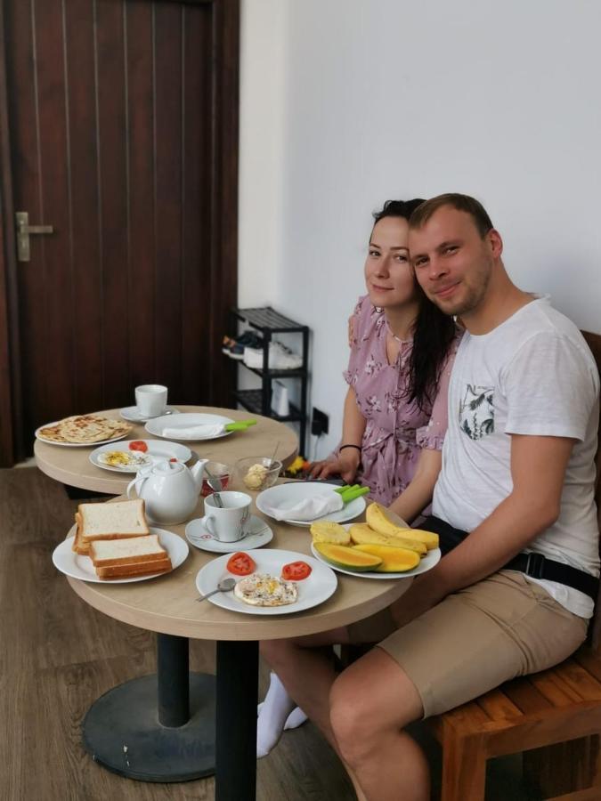 Ella Odyssey Inn Εξωτερικό φωτογραφία